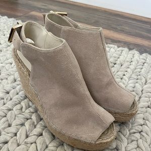 Kenneth Cole Suede Wedge